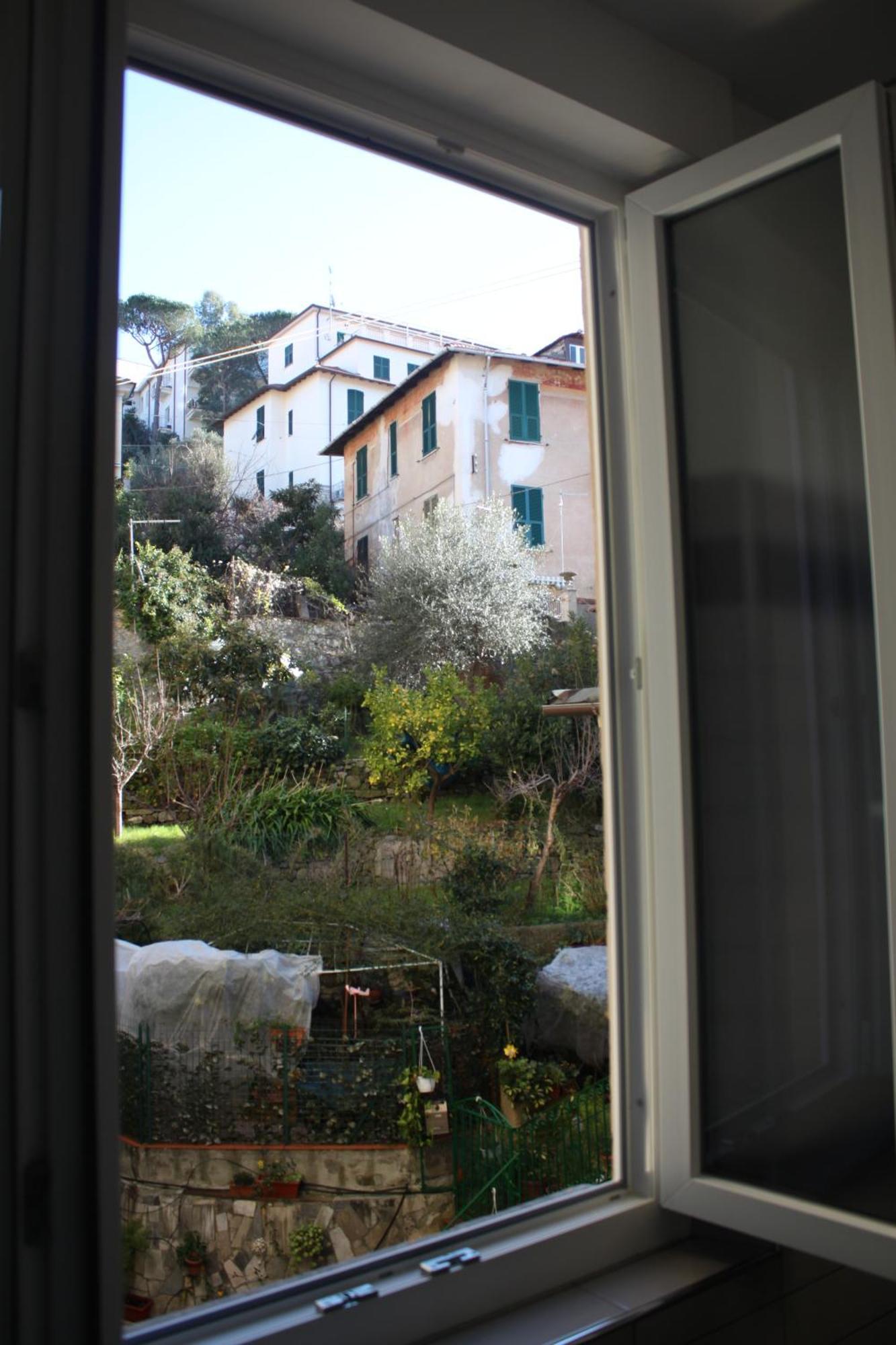 Cernaia 42 Couette-café La Spezia