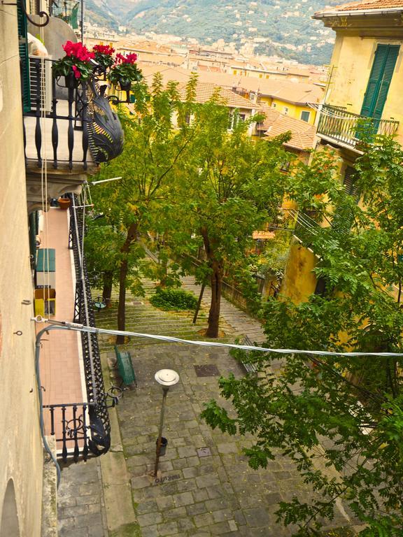 Cernaia 42 2* La Spezia