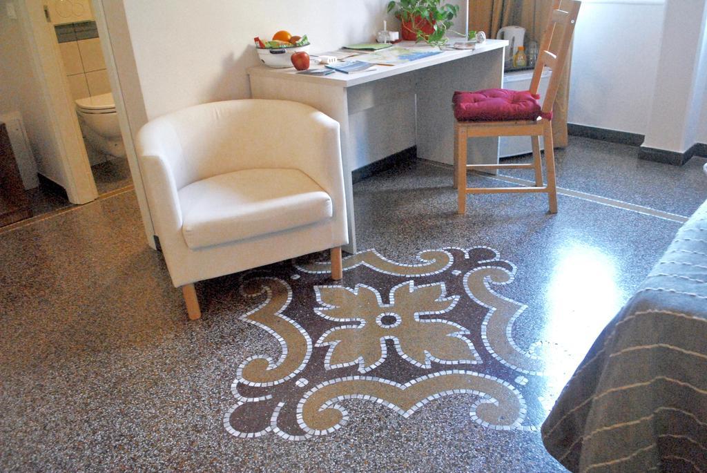 Cernaia 42 Bed & Breakfast La Spezia