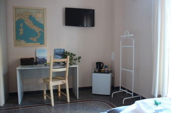 Bed & Breakfast Cernaia 42 2*